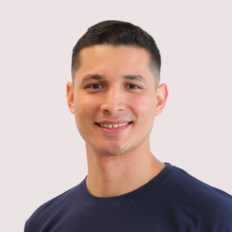 Imagen de Víctor asesor comercial de Comunidad Solar